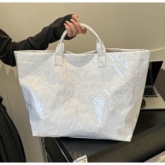 Women's PVC Tote Handbags Shoulder Bag Winter Fall Fashion Kraft Paper Tote Bag - Picture 3 of 4